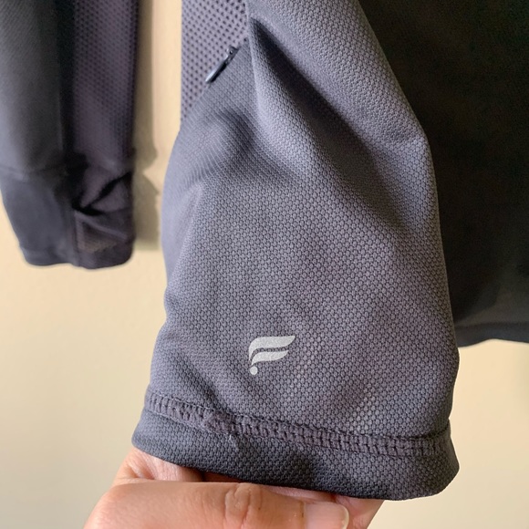Fabletics Long sleeve pullover top - Picture 8 of 10